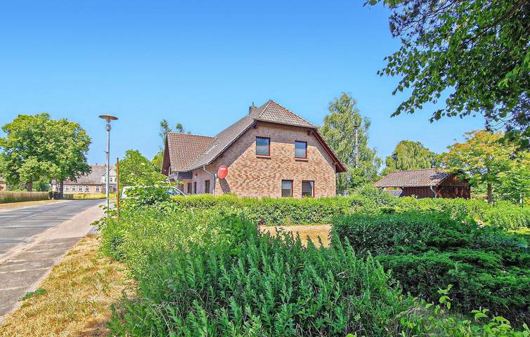 Bauernhof für 4 Personen, mit Terrasse an der Müritz - 2