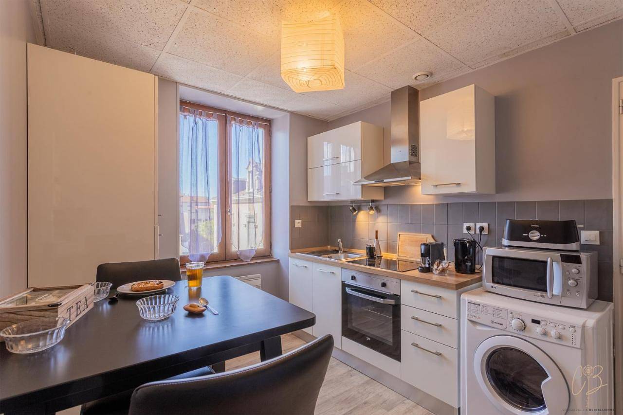 Appartement entier, Le République-Gare-Centre ville in Bourgoin-Jallieu, Région de La Tour-du-Pin