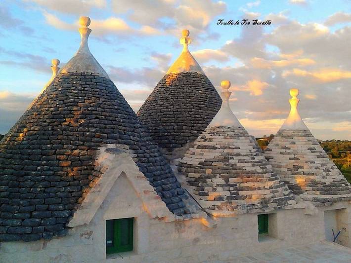 Agriturismo per 6 persone, con Terrazza e Giardino nonché Panorama a Cisternino