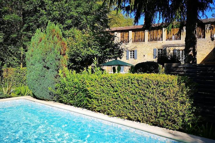 Location de vacances pour 8 personnes à Couze-et-Saint-Front