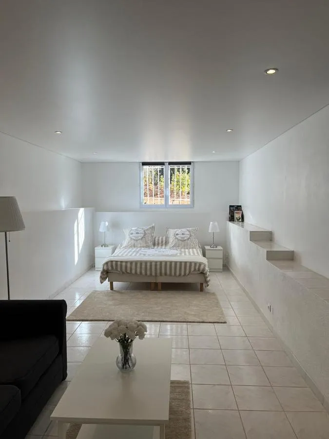 Apartamento de vacaciones para 4 personas, con jardín y piscina - 1