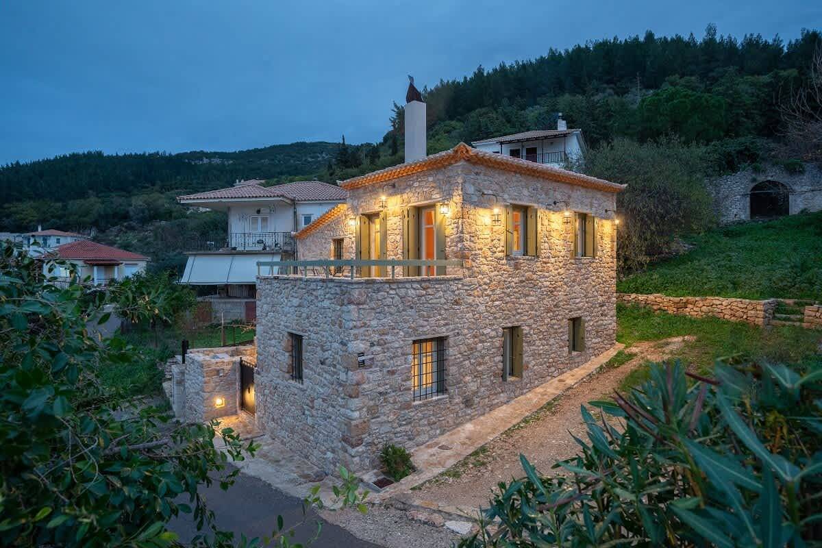 Kyparissia Aries Stone Maisonette, Panoramic Views in Kyparissia, Golf van Kyparissia