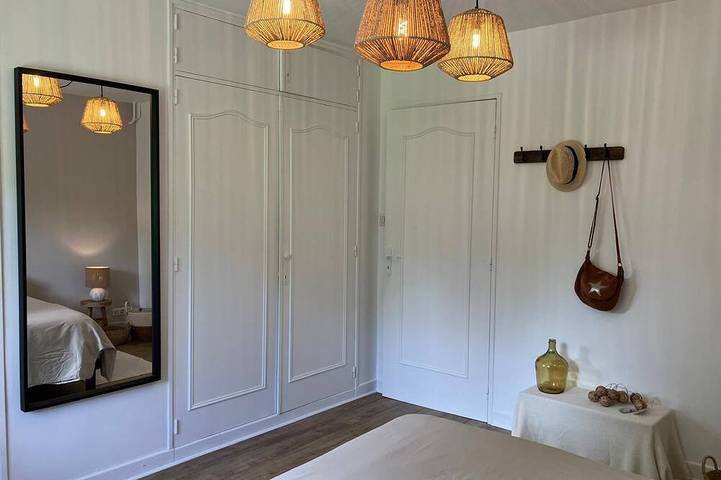 La Pause Cadurcienne Chambre D'Hotes- Tables D'Hotes in Cahors, Quercy