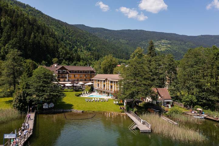 Hotel für 5 Personen, mit Seeblick und Sauna sowie Pool und Garten, kinderfreundlich - 1