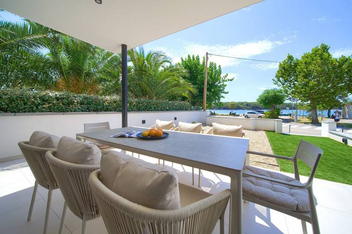 Villa pour 10 personnes, avec Balcon et Terrasse à Punat - 3