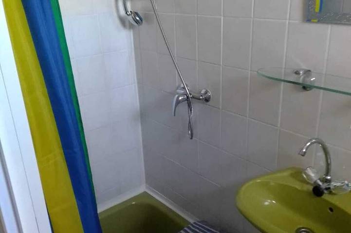 Gîte pour 2 personnes, avec terrasse, animaux acceptés à Heimbach - 4