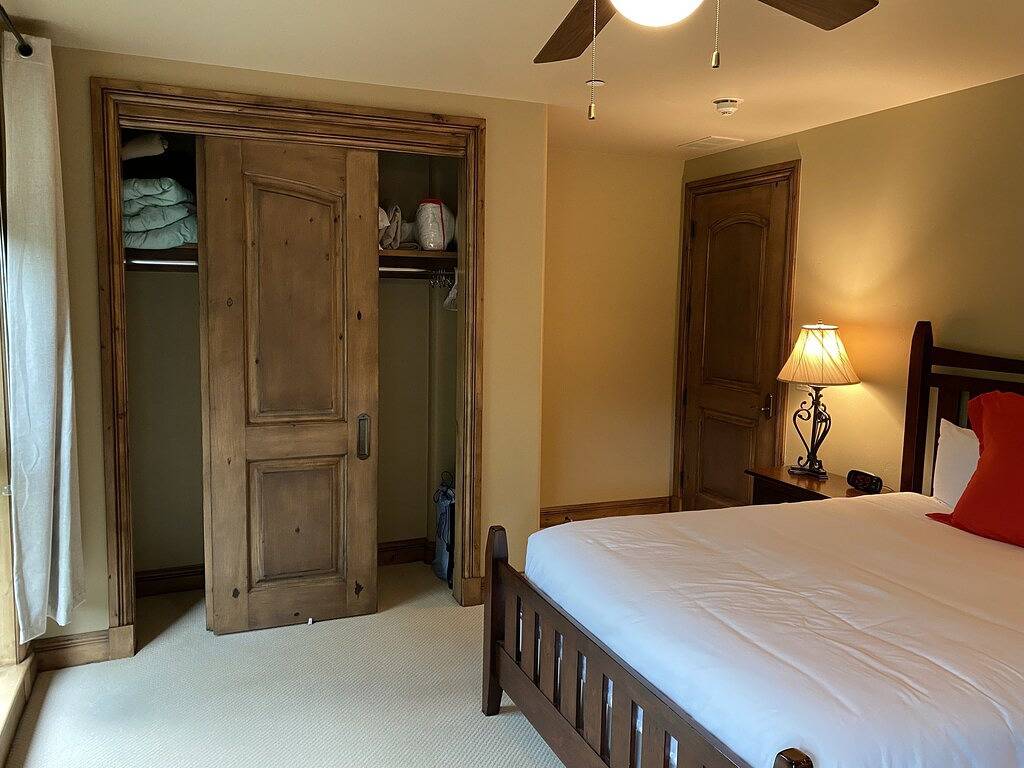 Ganze Wohnung, Luxury 2 bed, 2 bath condo minutes from the slopes and on the lake! in Avon, Beaver Creek