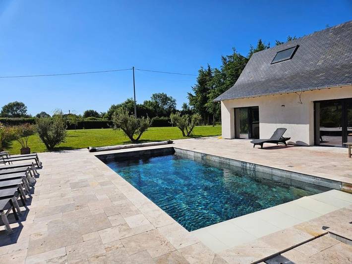 Villa pour 10 personnes, avec vue ainsi que terrasse et piscine