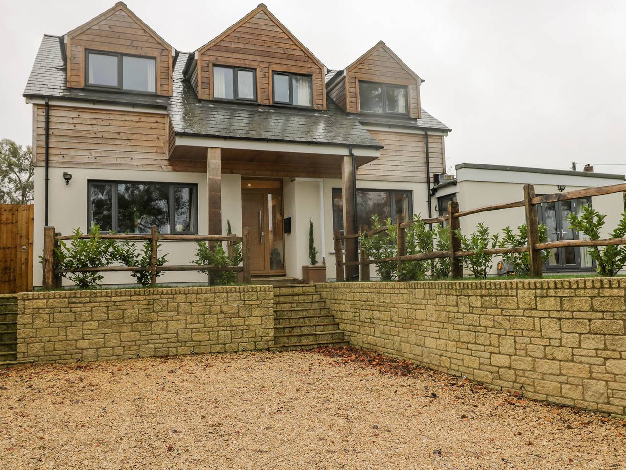 Little Foxes in Wiltshire