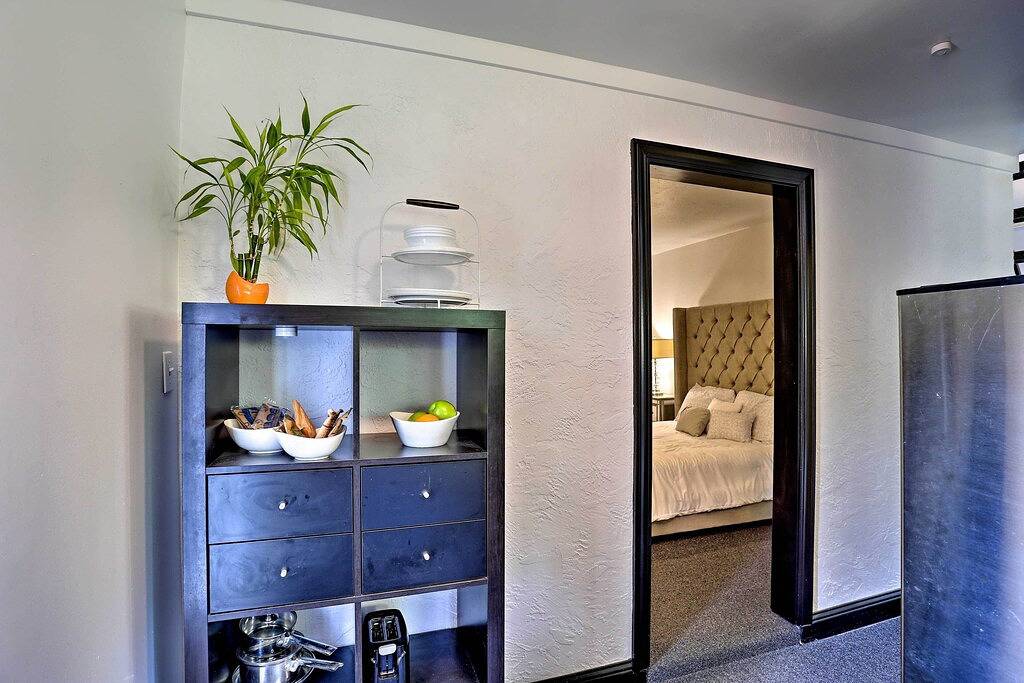 Modern Entertainment Getaway Off Sacramento River! in Shasta County