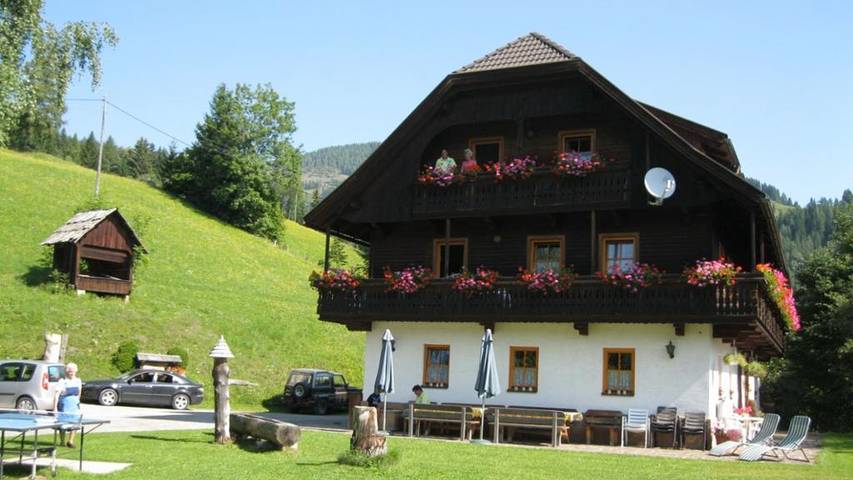 Bauernhaus für 6 Personen, mit Balkon und Garten - 1