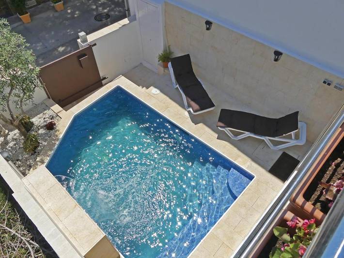 Location de vacances pour 11 personnes, avec piscine et balcon à Colera - 3