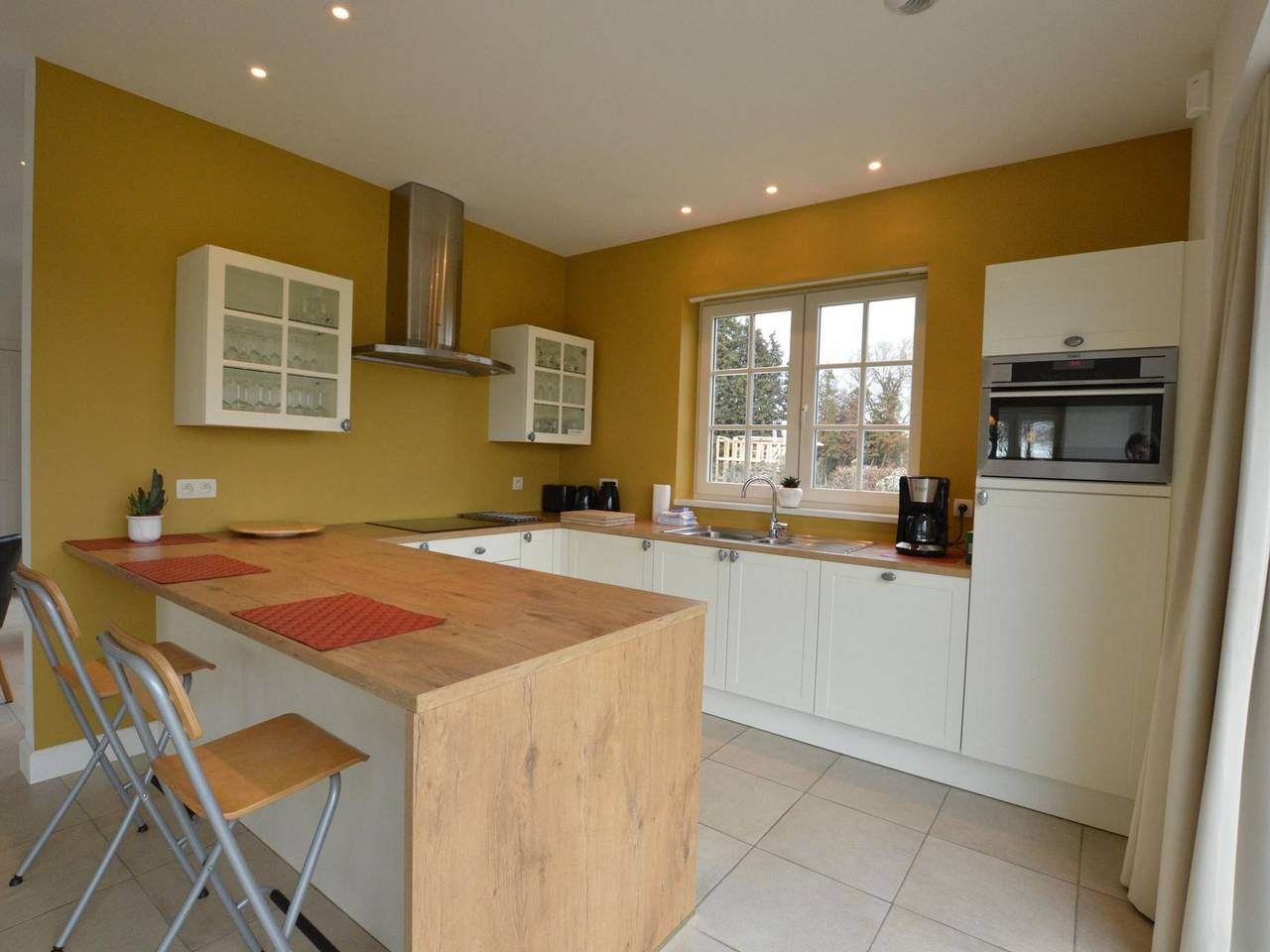 Soothing Holiday Home in Sint Amands with Recreation Room in Sint-Amands, Antwerpen und Umgebung