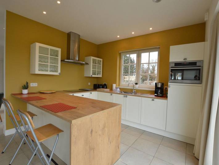 Soothing Holiday Home in Sint Amands with Recreation Room in Sint-Amands, Antwerpen und Umgebung