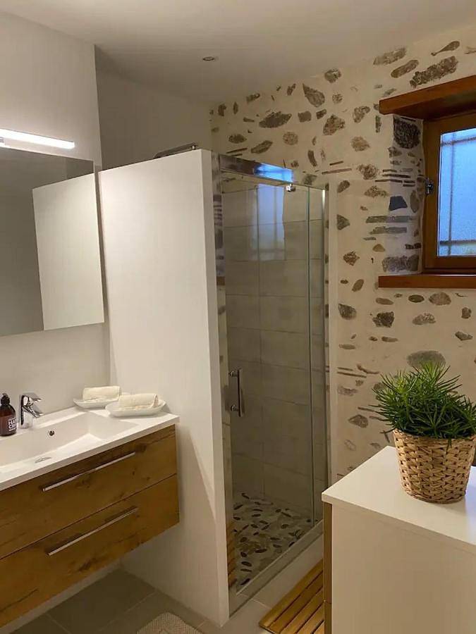 Chambre d’hôte pour 2 personnes, avec Terrasse et Jardin ainsi que Piscine et Vue en Pyrénées-Atlantiques - 4
