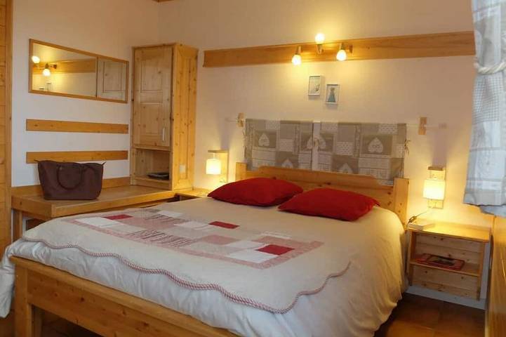 Location de vacances pour 5 personnes, avec jardin et terrasse à Bellecombe-en-Bauges - 2