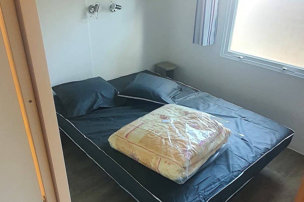 Mobil home prèmium 5 beds camping **** in Nans-les-Pins, Brignoles region