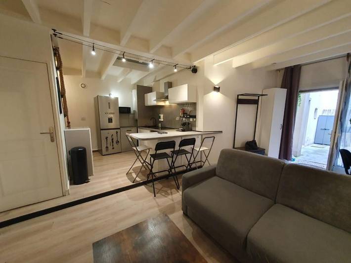 Gîte pour 6 personnes, avec terrasse et jardin à Saint-Genis-Laval - 3