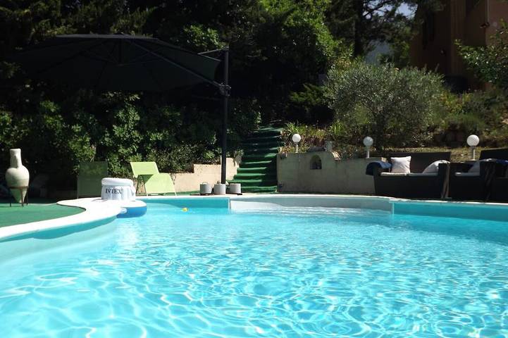 Cottage for 4 people, with garden and terrace, with pets - 1