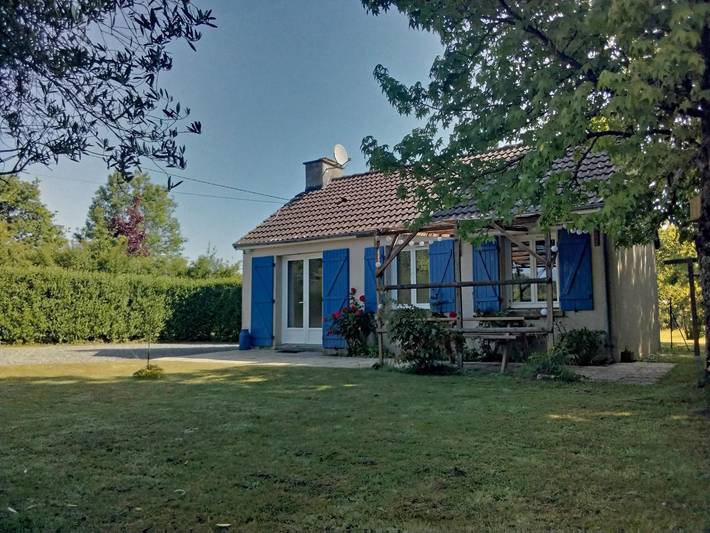 Gîte pour 4 personnes, avec jardin à La Feuillie