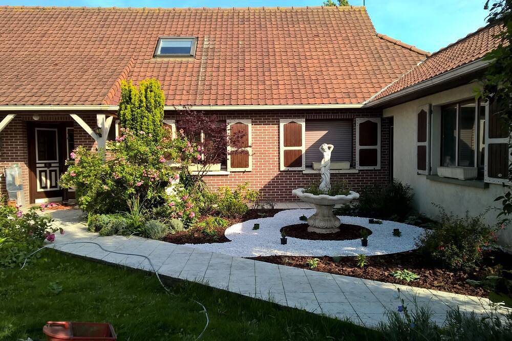 Charmant Cottage confortable et moderne -50m2- in Bourbourg, Région de Dunkerque