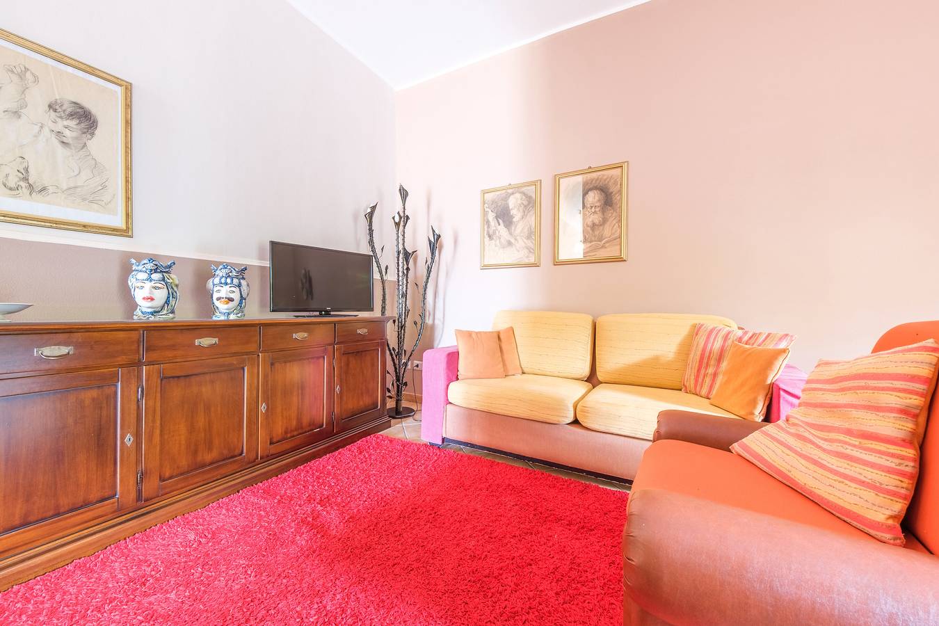 Ganze Wohnung, Apartment 'La Casa Dei Limoni' mit Bergblick und privater Terrasse in Gaggi, Messina Provinz