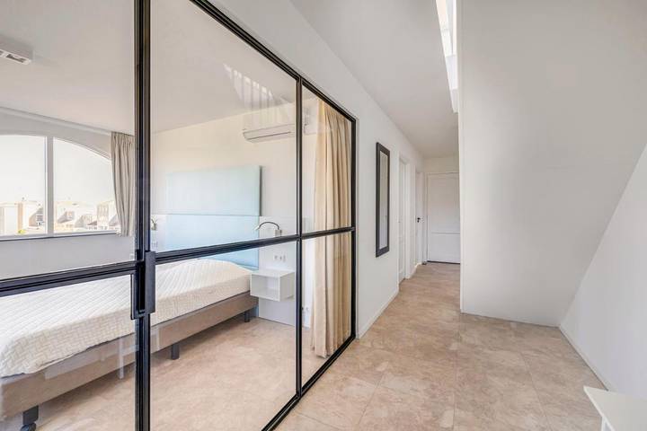 Ferienwohnung für 6 Personen, mit Terrasse und Seeblick sowie Ausblick in Goeree-Overflakkee - 3