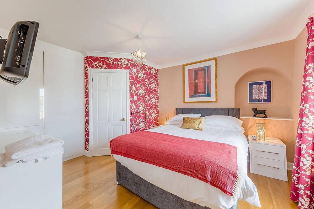 3 Bed in Aberaeron in Aberaeron, Cardigan Bay