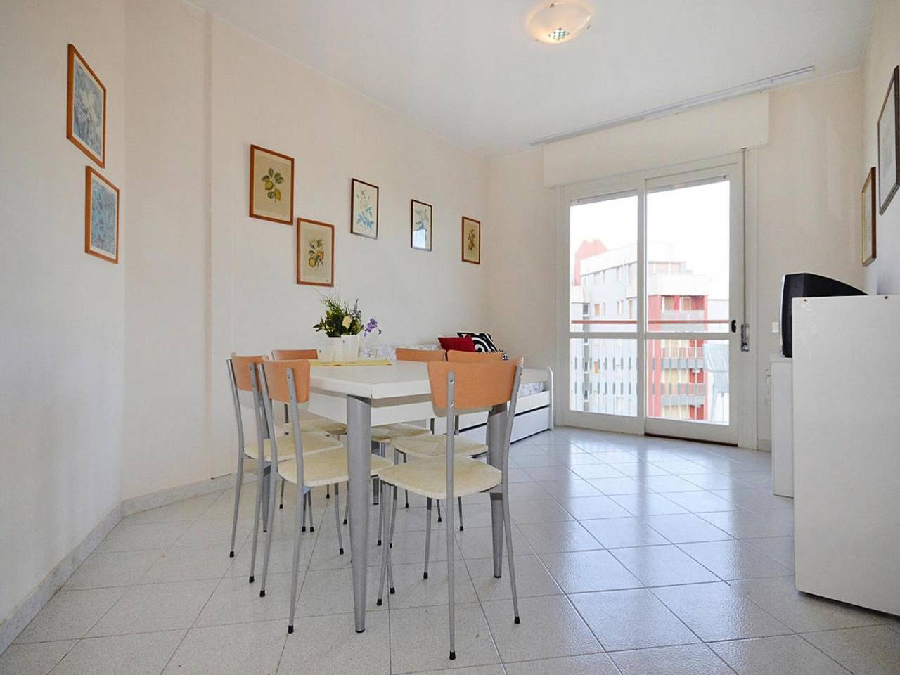 Ganze Wohnung, Komfortables Apartment am Café in Lignano Sabbiadoro, Udine Provinz