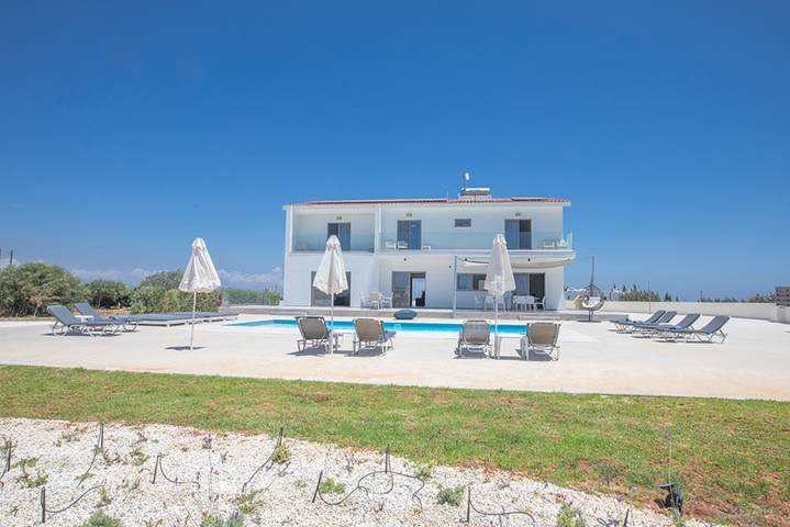 Villa für 12 Personen mit Balkon/Terrasse in Südzypern
