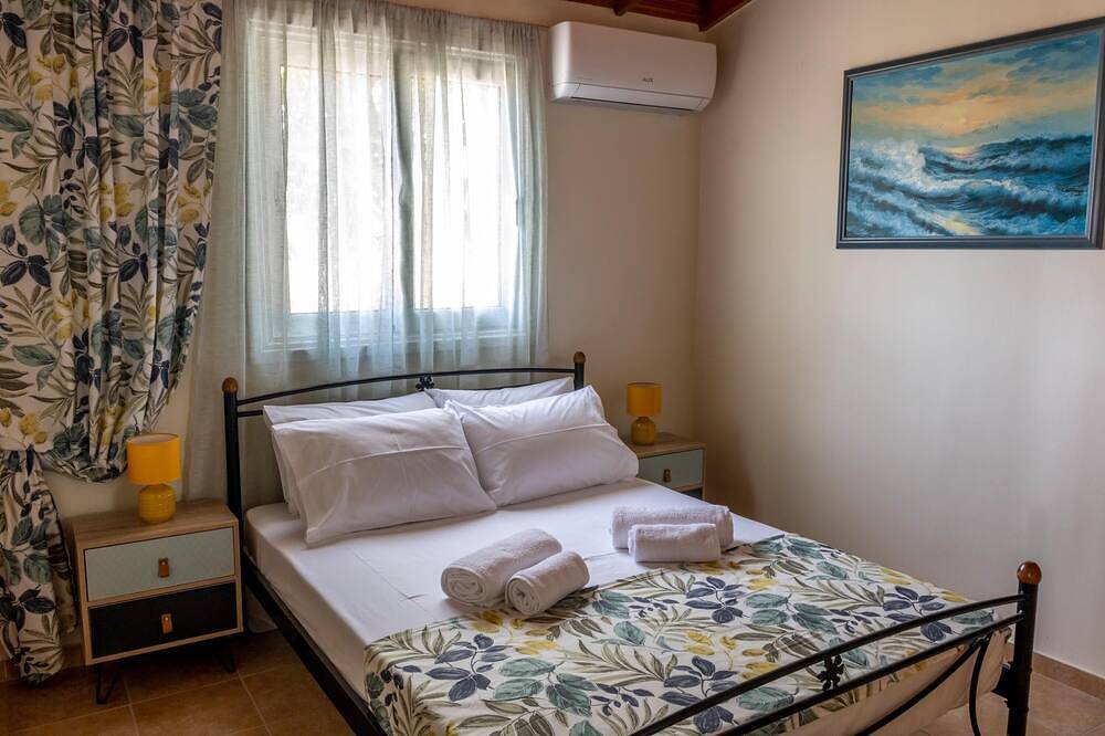 Entire apartment, G & M Beach House in Massari in Charaki, Rhodes