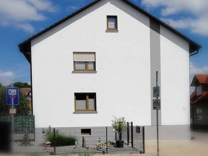 Ferienwohnung für 4 Personen, mit Balkon und Ausblick in Mömlingen