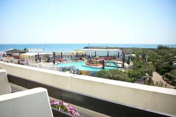 Gîte pour 2 personnes, avec terrasse dans Plage Naturiste (Le Cap d'Agde)