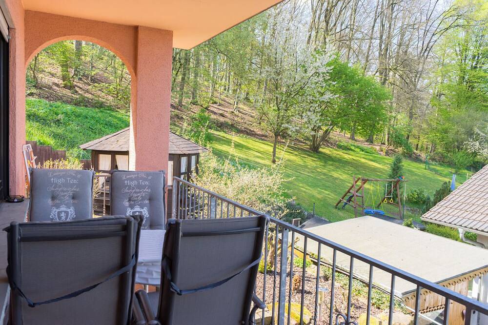 Ganze Wohnung, Beliebte Ferienwohnung 90 qm. mit 2 Schlafzimmern, 1-4 Personen in Mörlenbach in Mörlenbach, Bergstraße