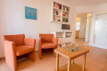 Vacation Rental for 4 Guests in Zingst, Peninsula Fischland - Darss - Zingst, Picture 2