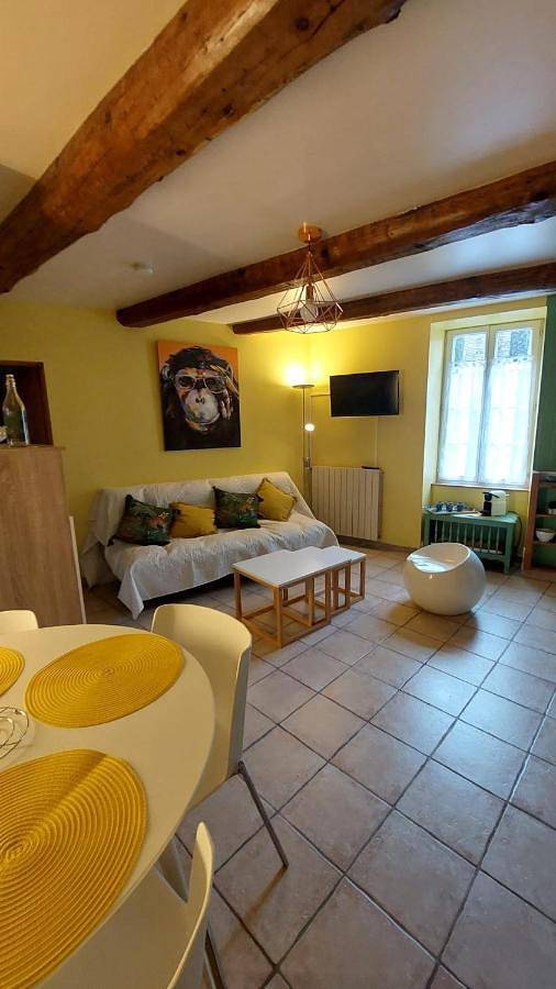 Gîte pour 3 personnes à Vénéjan