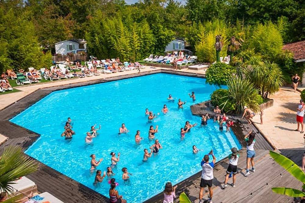 Casa móvil acogedora con terraza in Mézos, Côte d’Argent