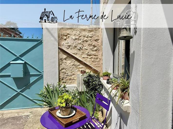 Gîte pour 2 personnes, avec jardin dans Augy