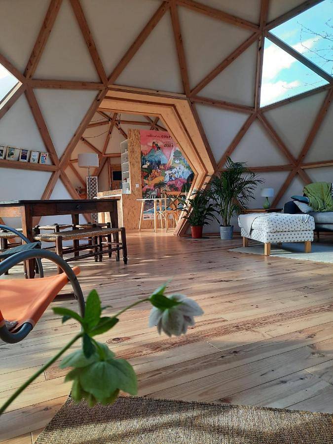 Maison d’hôte pour 2 personnes, avec jardin et vue sur le lac ainsi que sauna et vue en Auvergne - 2