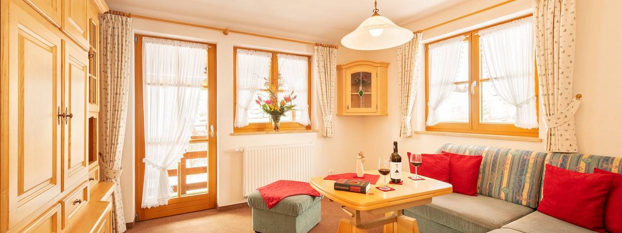 Pension für 3 Personen, mit Garten und Balkon in Oberstdorf