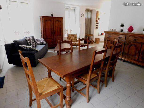 Location de vacances pour 9 personnes, avec Terrasse ainsi que Jardin et Vue à Haulmé