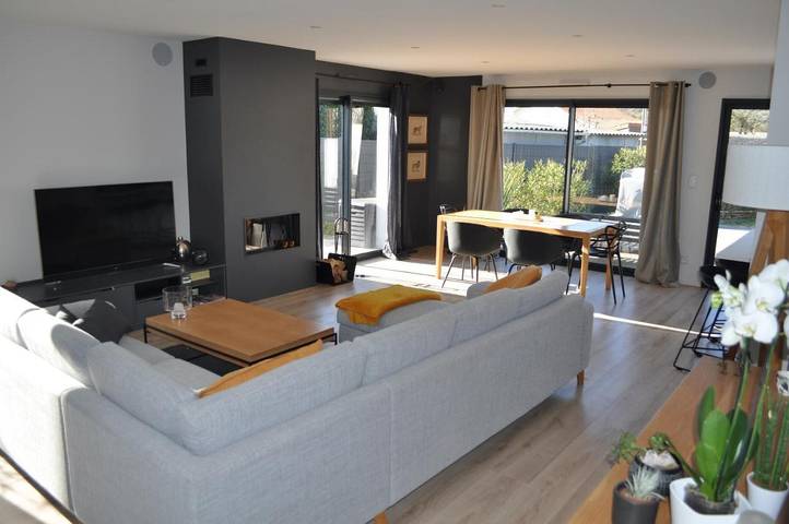 Location de vacances pour 5 personnes, avec piscine et jardin à Le Taillan-Médoc - 4