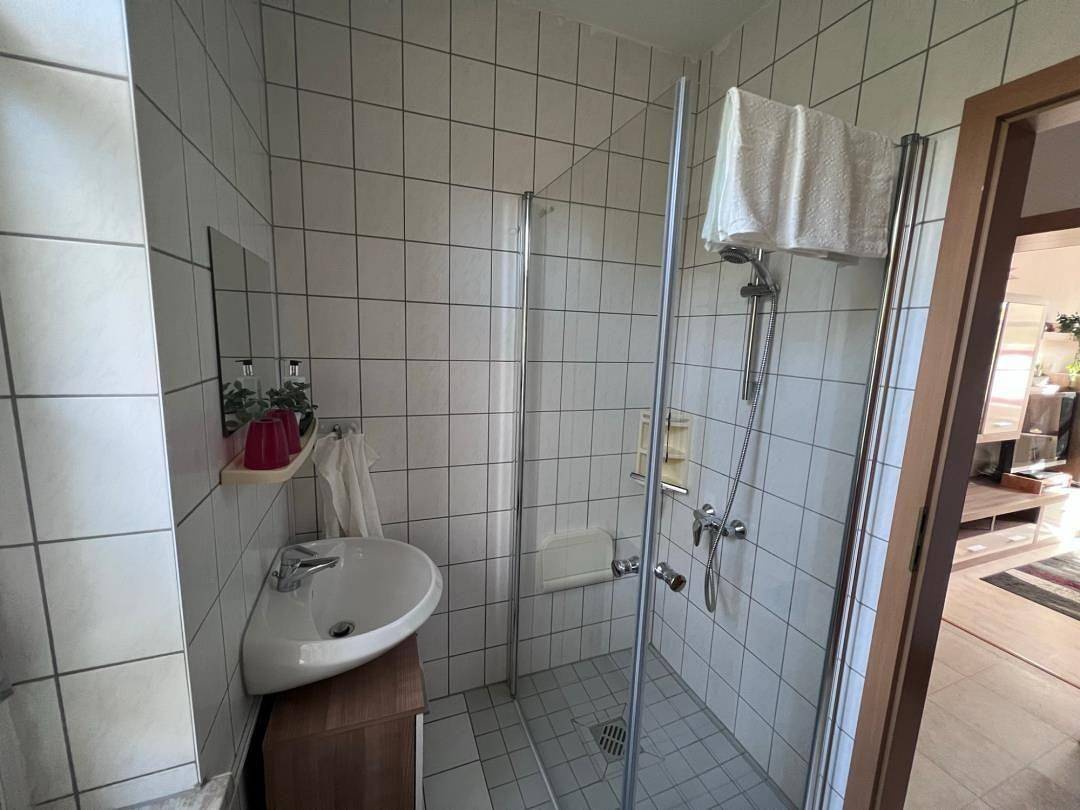 Ganze Ferienwohnung, Fewo Milchstrasse Halle in Halle, Saale-Unstrut