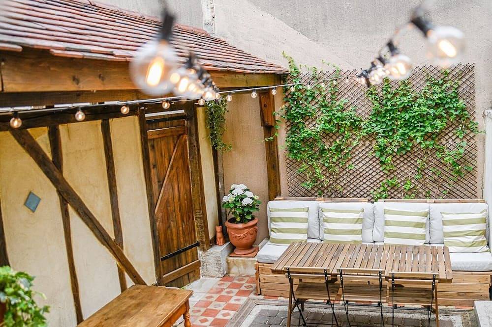 Maison Simart: cottage in the city center of Troyes in Troyes, Aube