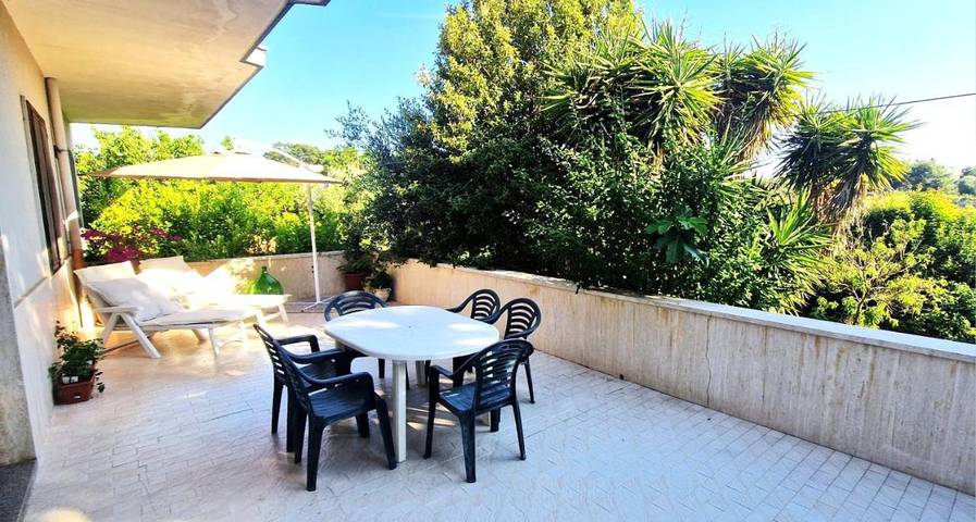 Maison d’hôte pour 11 personnes, avec jardin et vue, animaux acceptés à Locorotondo - 2