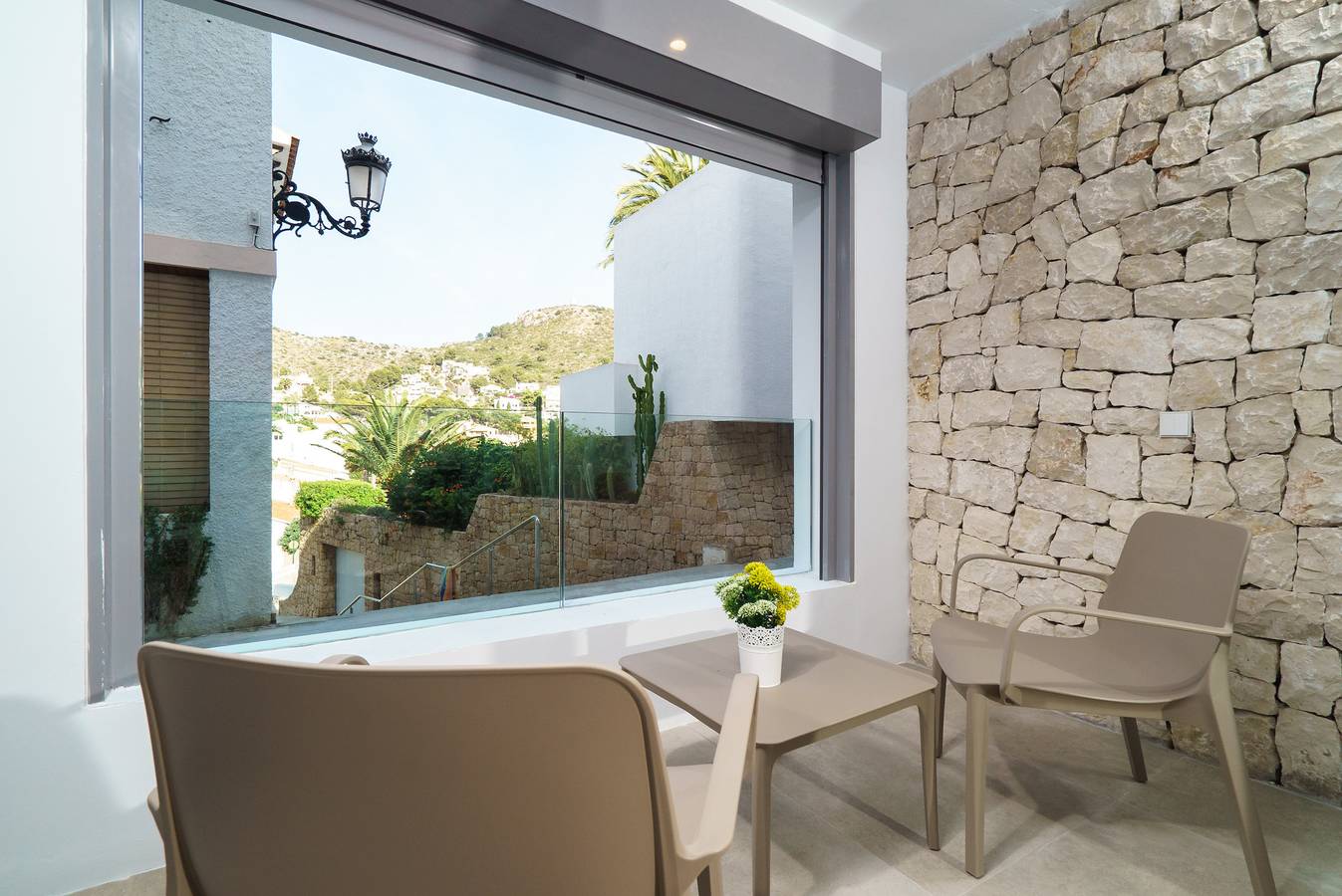Entire apartment, Holiday apartment for 6 people in Cala El Portet, Teulada (Spain)