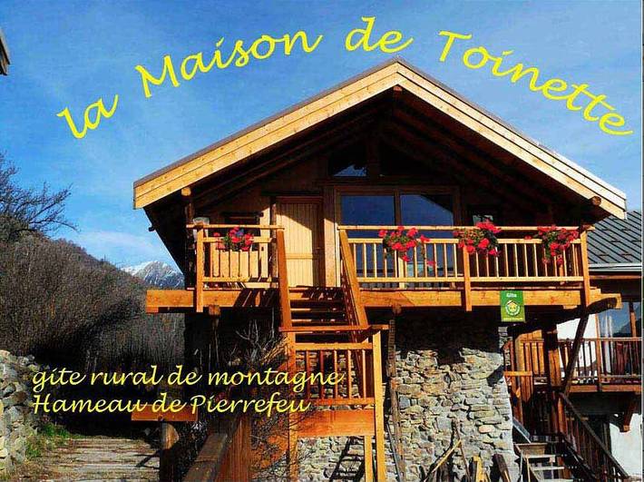 Gîte pour 5 personnes, avec terrasse à Puy-Saint-André
