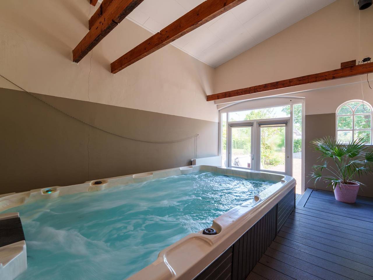 Komfortable Unterkunft mit Sauna u. Schwimm-Spa in Olst, IJssel