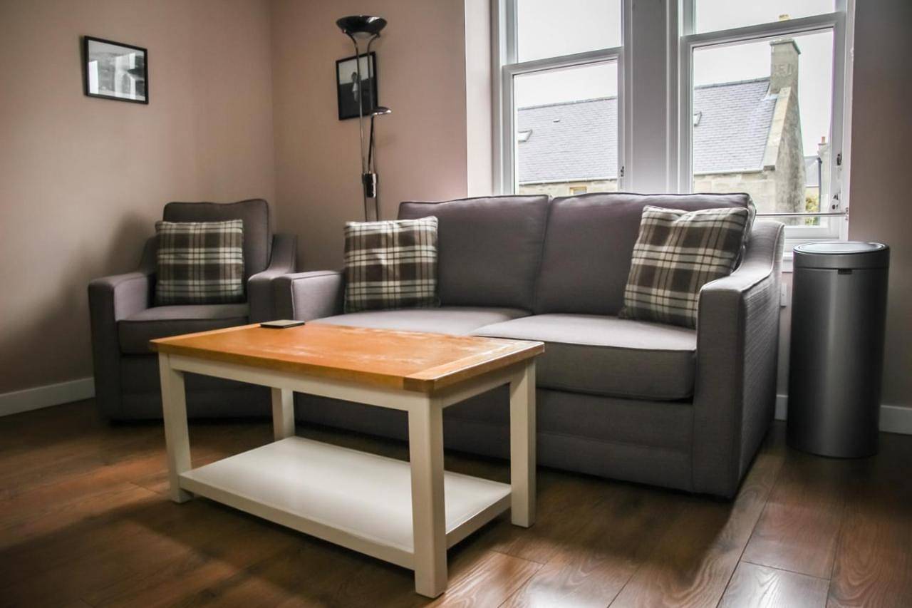 Entire apartment, Apartment - Ground Floor in Shetland Islands