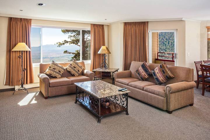 Villa for 4 people, with pool by Lake Tahoe